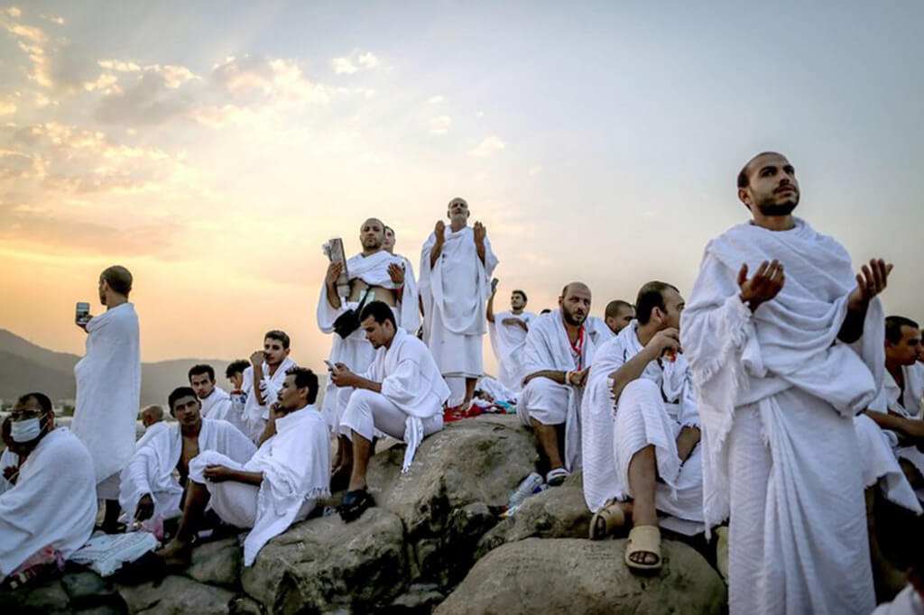 Deluxe Hajj Package Shifting