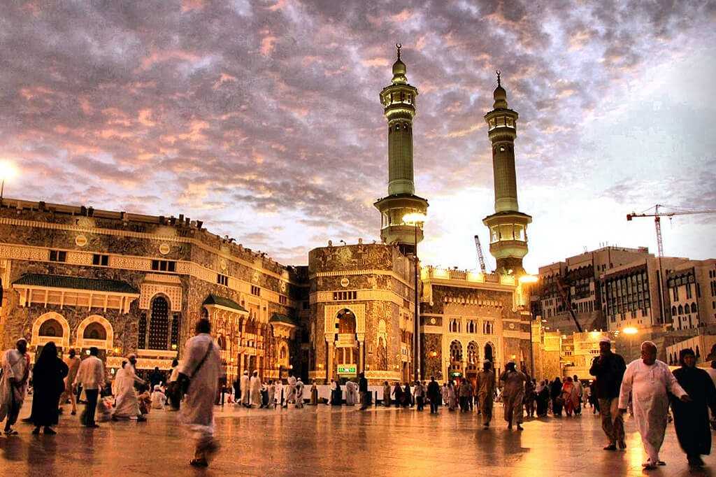 Dekuxe Umrah Packages