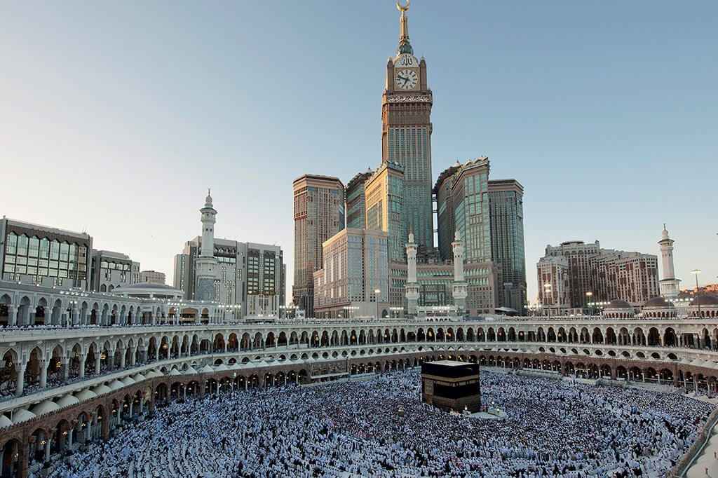 Deluxe Umrah Package